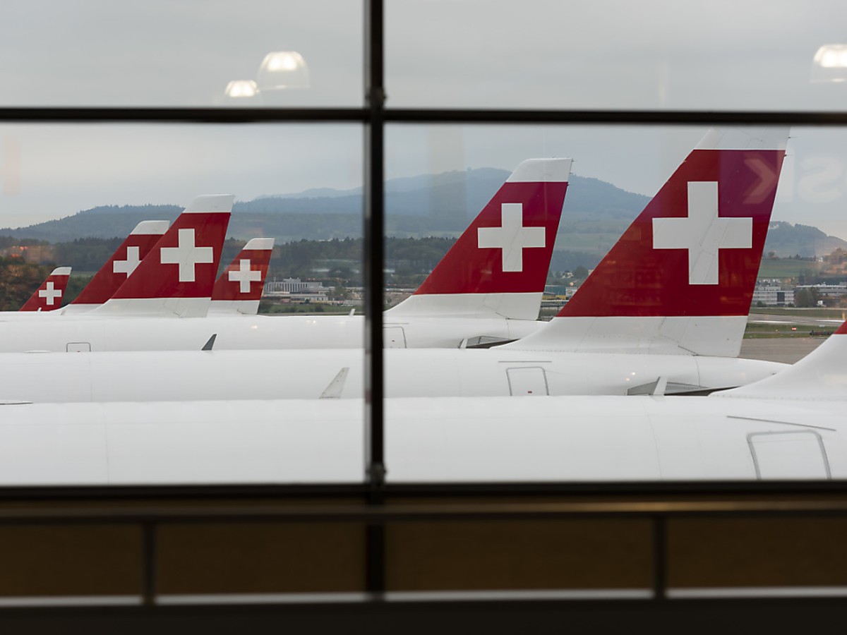 Die Fluggesellschaft Swiss konnte im November erneut erheblich mehr Passagiere begrüssen als vor einem Jahr. (Archivbild)