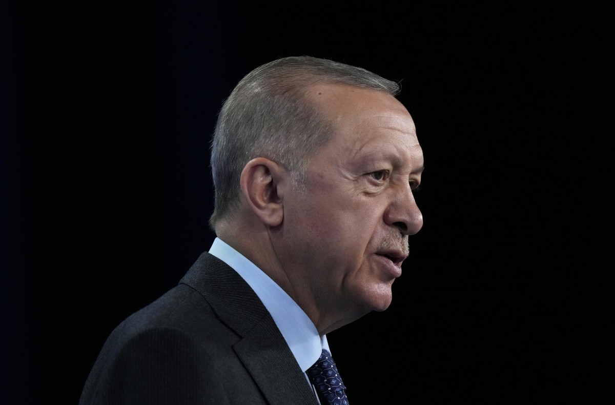 Turkish President Recep Tayyip Erdogan speaks during a media conference at a NATO summit in Madrid, Spain on Thursday, June 30, 2022. North Atlantic Treaty Organization heads of state met for the fina ...