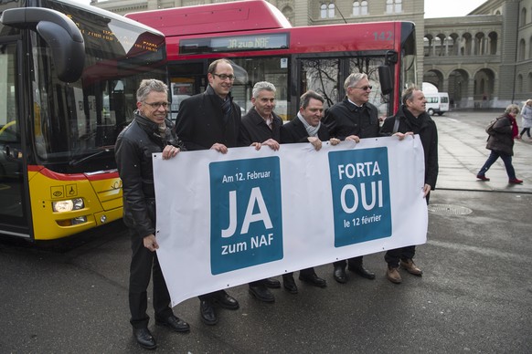 Norbert Schassmann, Direktor Verkehrsbetriebe Luzern, Martin Candinas, Praesident LITRA, Ueli Stueckelberger, Direktor VOEV, Rene Schmied, Direktor BernMobil, Pascal Vuilleumier, Direktor Transports p ...