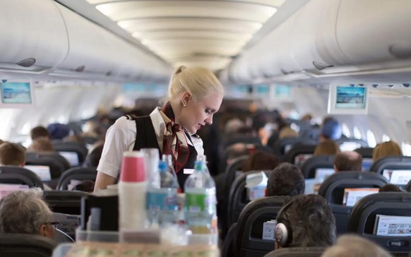 Paradox: Trotz Stellenabbau kämpft die Swiss beim Einsatzplan der Flight Attendants mit einem Personalengpass.