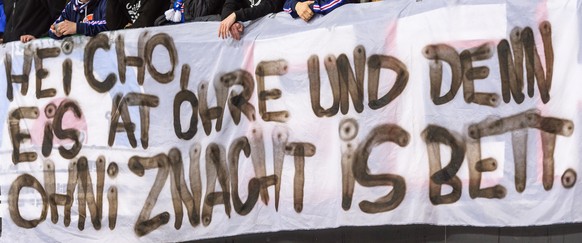 Die Fans sind sauer, am 4. Spieltag in der Platzierungsrunde zwischen dem EHC Kloten und dem Lausanne HC, am 20.03.2018, in der Swiss Arena Kloten. Foto von Remo Max Schindler.