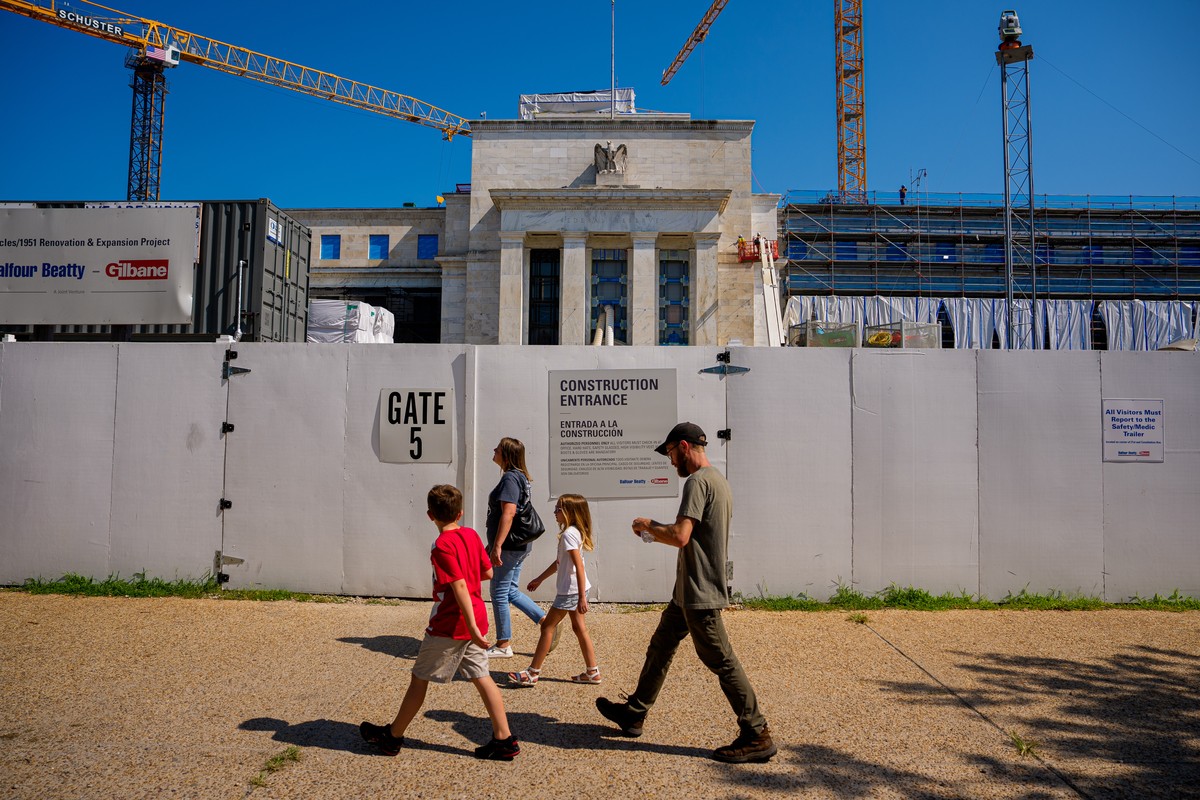 epaselect epa12259644 The front facade of the Marriner S. Eccles Federal Reserve Board Building is visible as a massive renovation continues on the building and the 1951 Constitution Avenue Building i ...