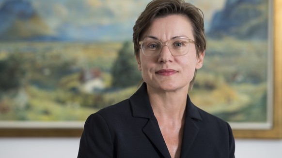 epa09602074 (FILE) - Swiss diplomat Mirjana Spoljaric Egger poses for a portrait in Berne, Switzerland, 17 August 2018 (issued 25 November 2021). Mirjana Spoljaric Egger will preside over the ICRC fro ...