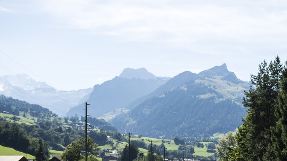 Bergpanorama in Reichenbach im Kandertal.