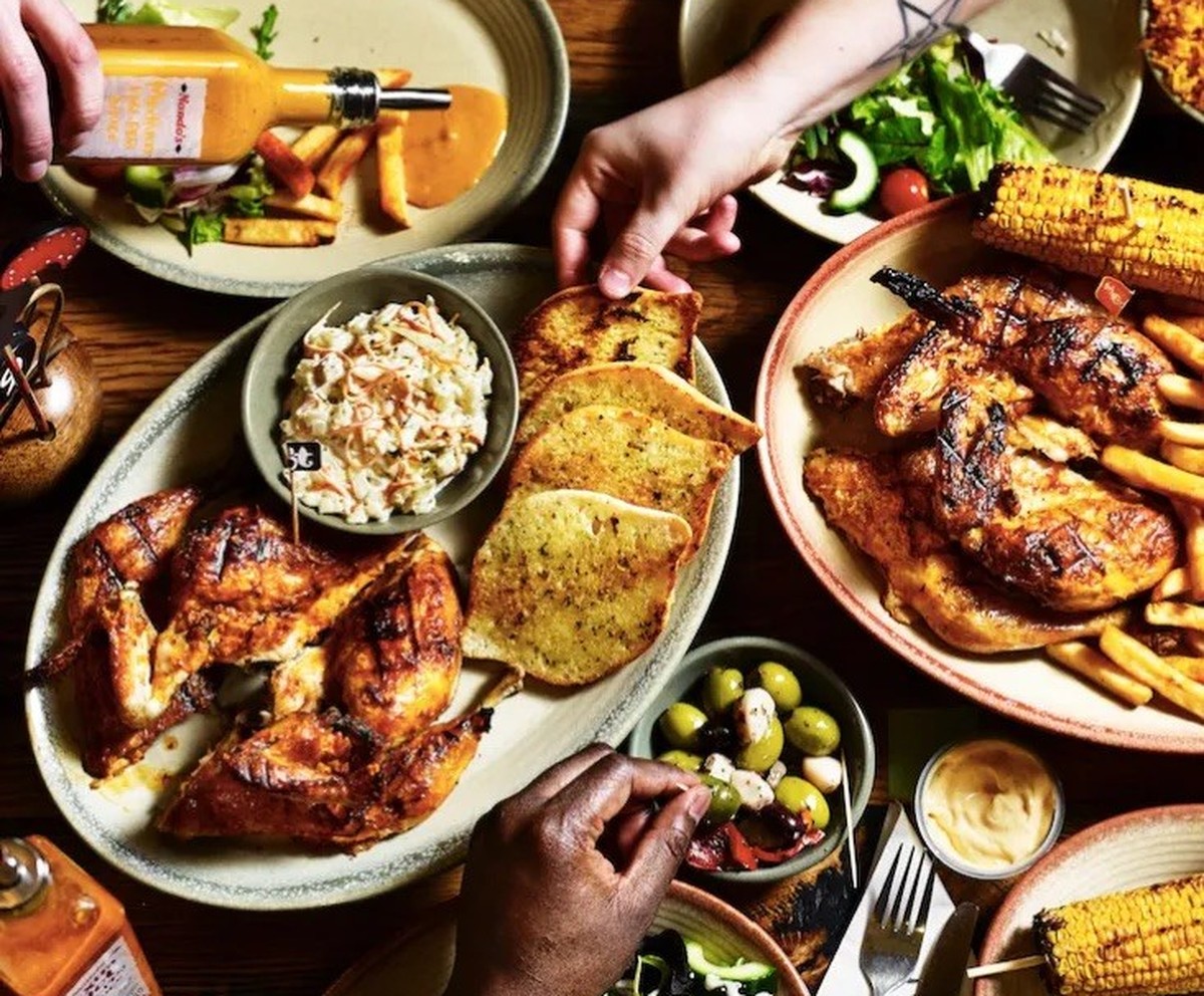 Nando's essen food restaurant peri peri chicken england südafrika https://www.nandos.co.uk/food/menu/