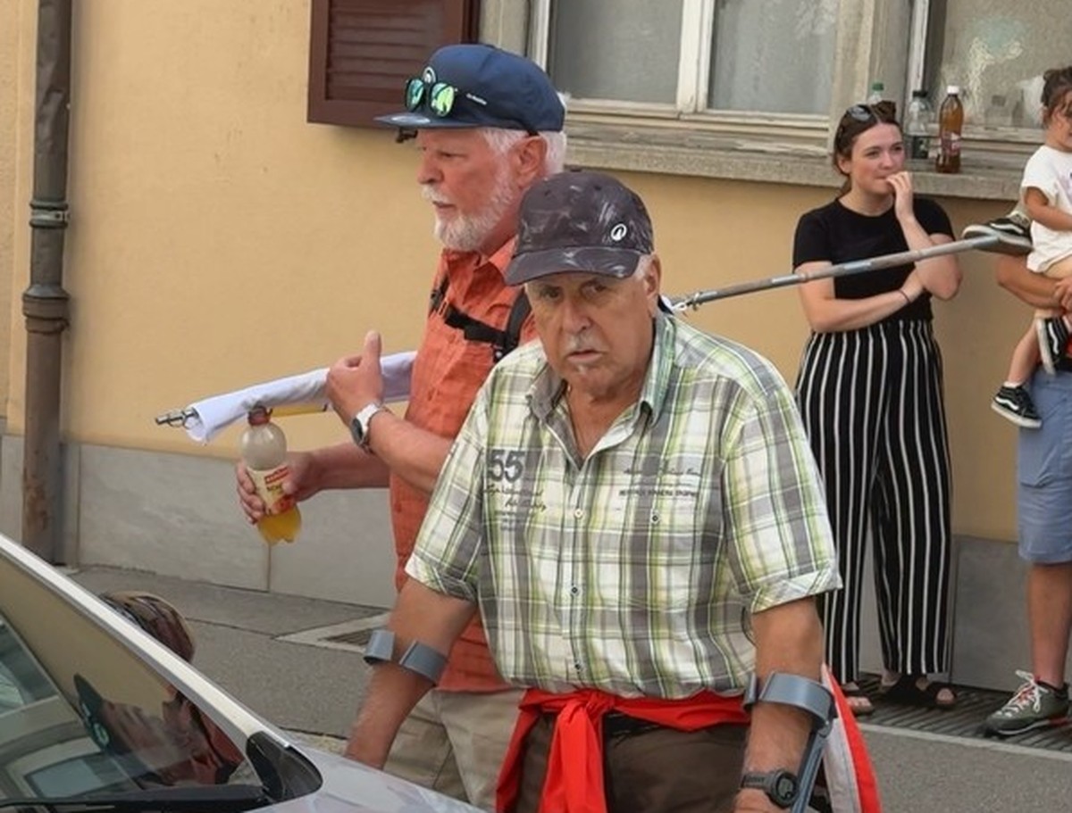 Walter Walker staucht einen französischen Autofahrer zusammen.