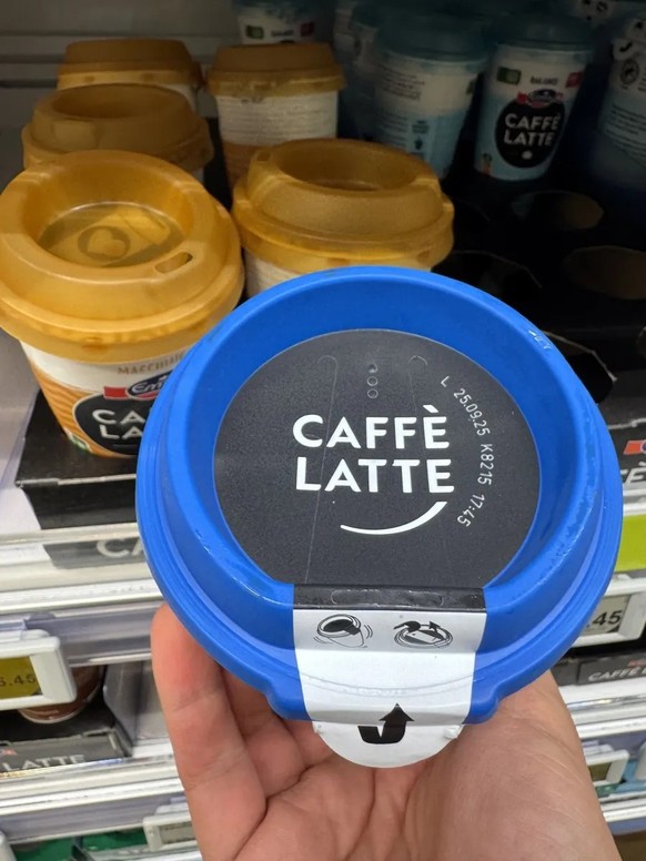 Die umsatzstarken «Caffè Latte»-Becher von Emmi erhalten ein neues Deckelsystem ohne Alufolie.
