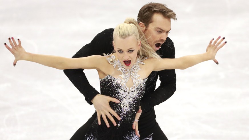 epa06541349 Penny Coomes and Nicholas Buckland of Great Britain compete in the Ice Dance Short Dance of the Figure Skating competition at the Gangneung Ice Arena during the PyeongChang 2018 Olympic Ga ...