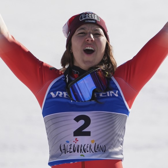 Switzerland&#039;s Wendy Holdener celebrates winning the silver medal in a women&#039;s slalom, at the Alpine Ski World Championships, in Saalbach-Hinterglemm, Austria, Saturday, Feb. 15, 2025. (AP Ph ...
