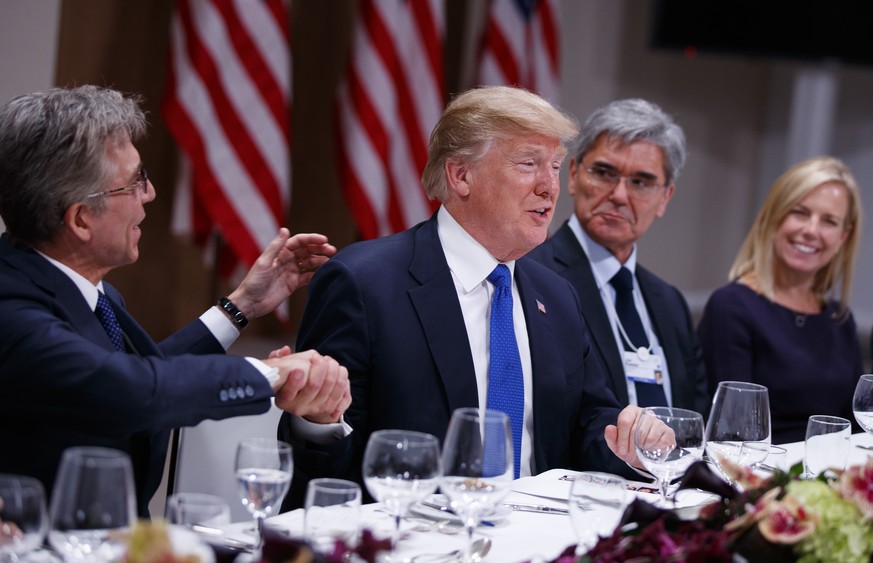 Die Trump-Show verzückt die Manager, doch nicht alle lassen sich aus dem Takt bringen