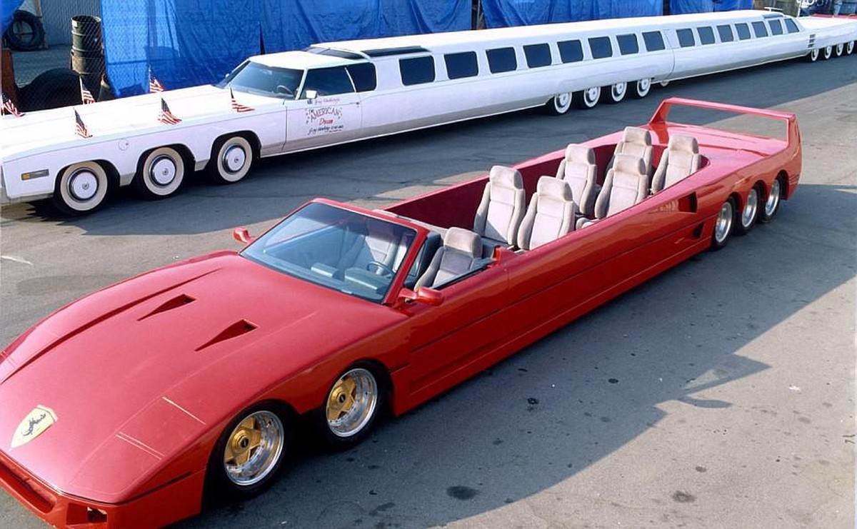 Jay Ohrberg longest ferrari f40 in the world https://www.guinnessworldrecords.com/world-records/longest-car#:~:text=A%2030.5%20m%20(100%20ft,to%20bend%20in%20the%20middle.