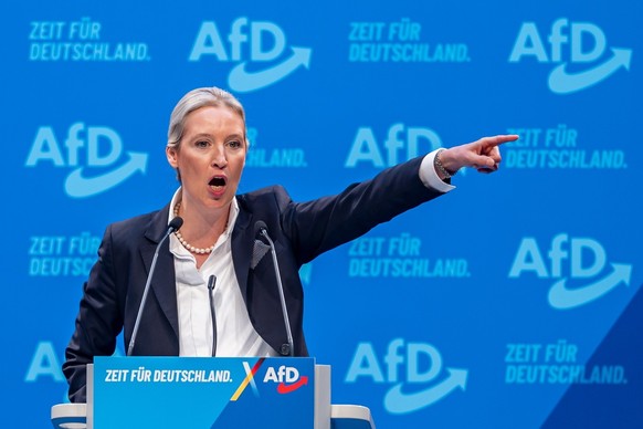 epa11818467 Alternative for Germany (AfD) party and faction co-chairwoman and top candidate for the federal election Alice Weidel delivers a speech as delegates confirm her as the AfD&#039;s chancello ...
