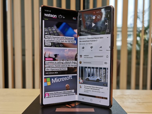 Samsung Galaxy Z Fold 2