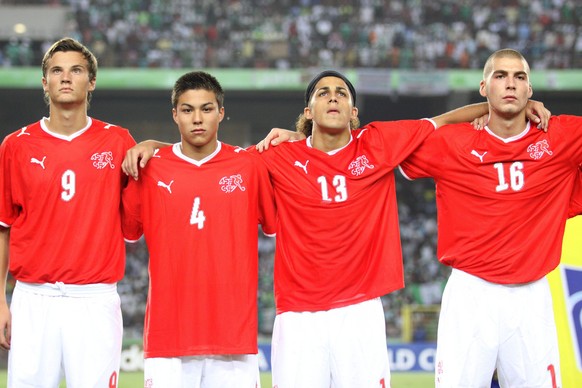 Switzerland&#039;s under 17 soccer players with Haris Seferovic, Charyl Chappuis, Ricardo Rodriguez, and Pajtim Kasami, from left to right, sing the national anthem before the U-17 World Cup Final soc ...