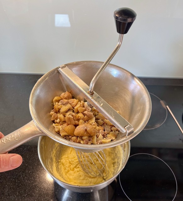 Olivers Urgrossmutters Kastanienkuchen. Ein Selbsttest.