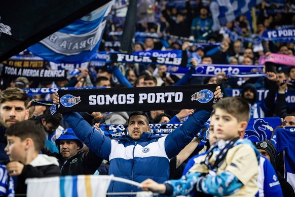 FC Porto Vs SL Benfica in Portugal - 03 Mar 2024 FC Porto fans celebrate a goal during the Portuguese Primeira Liga football match between FC Porto and SLBenfica at Estadio do Dragao. Final Score, FC  ...