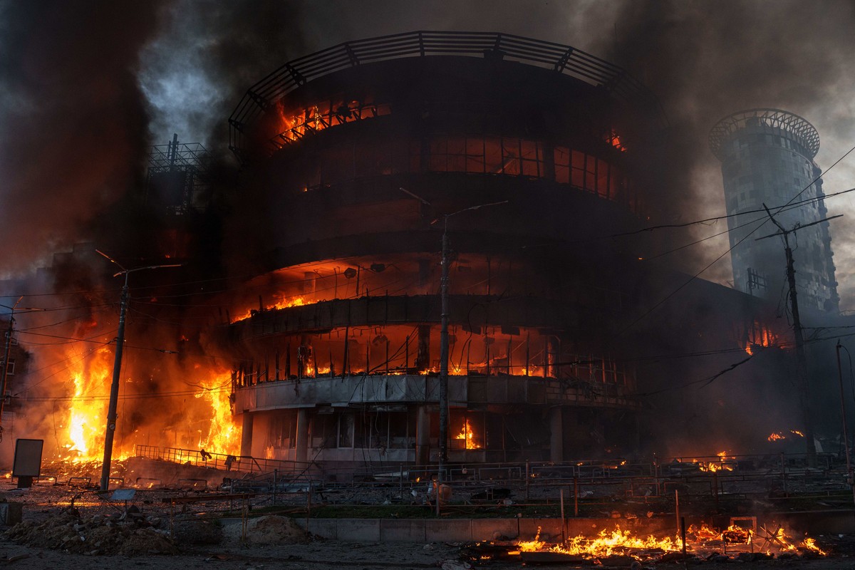 FILE - A commercial building burns after a Russian attack in Kyiv, Ukraine, on Sunday, May 24, 2026. (AP Photo/Evgeniy Maloletka, File)
Russia Putin War Narrative
