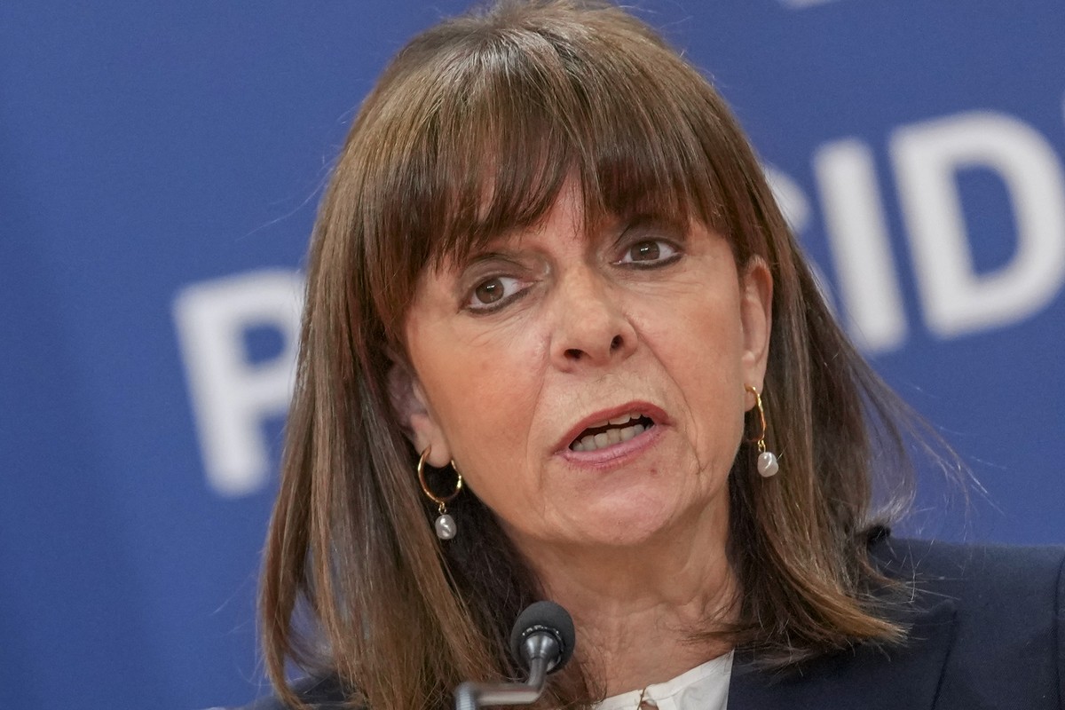 Greek President Katerina Sakellaropoulou speaks during a press conference after talks with her Serbian counterpart Aleksandar Vucic at the Serbia Palace in Belgrade, Serbia, Tuesday, March 28, 2023. S ...
