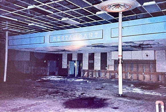 Dixie Square Mall in 1989