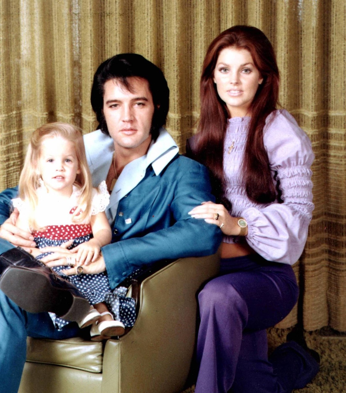 Jan. 1, 2011 - ELVIS PRESLEY_PRISCILLA PRESLEY AND LISA MARIE PRESLEY. FRANK CARROLL PUBLICATIONxINxGERxSUIxAUTxONLY - ZUMAg49_
