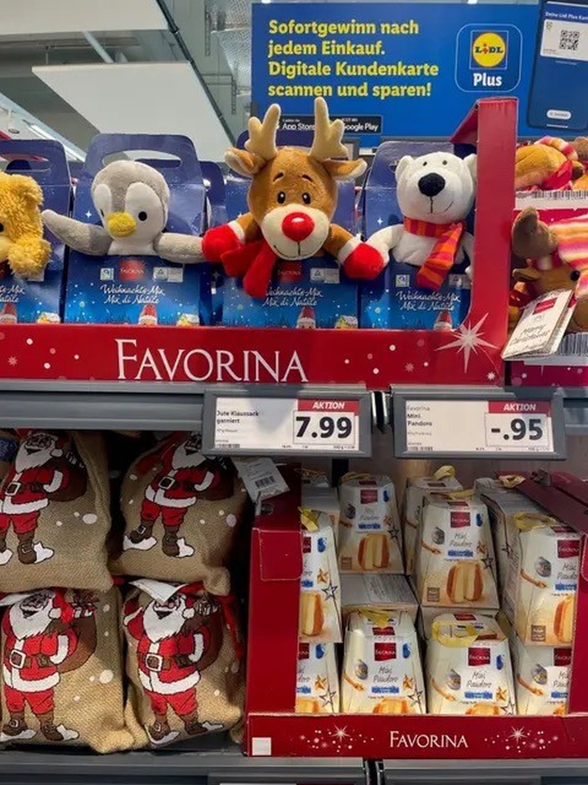 Auch das Rentier Rudolph darf bei Lidl im September nicht fehlen.