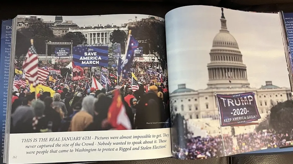 Une double page du nouveau livre de Donald Trump. Il décrit ici les manifestations du 6 janvier 2021 à Washington, qui se sont terminées par la prise du Capitole.