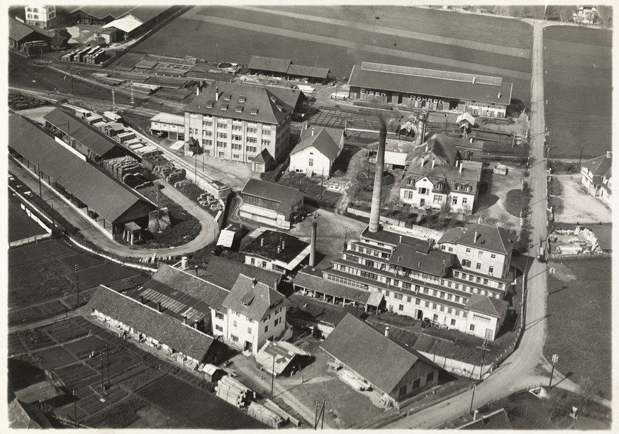 1918-1937: J.G. Kiener & Wittlin AG Werkzeuge und Maschinen. 