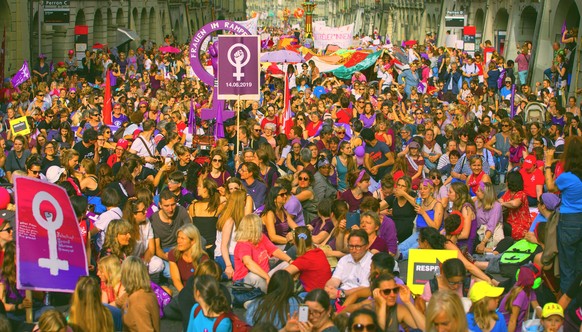 Frauen feiern immer mehr Siege im Parlament – Grund dafür sind neue Allianzen
