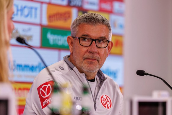 Vorstellung Urs Fischer, 1. FSV Mainz 05, Mainz, 08.12.2025 Cheftrainer Urs Fischer 1. FSV Mainz 05 Pressekonferenz zur Vorstellung des neuen Cheftrainers Urs Fischer des 1. FSV Mainz 05 *** Presentat ...