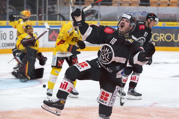 Lugano&#039;s player Alessio Bertaggia celebrate the score 2-1 during the preliminary round game of National League A (NLA) Swiss Championship 2021/22 between HC Lugano and SC Bern at the ice stadium  ...
