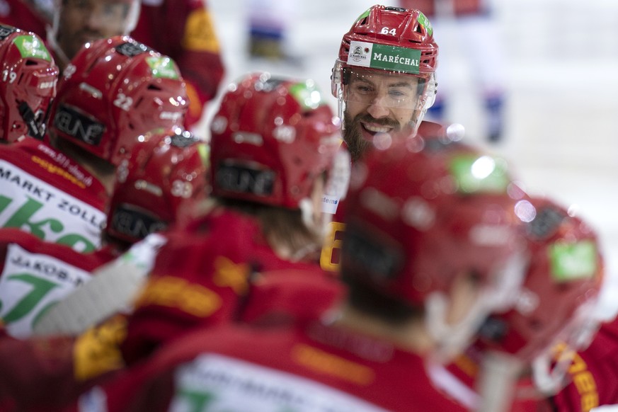 Tigers Benjamin Neukom jubelt waehrend dem Meisterschaftsspiel der National League zwischen den SCL Tigers und den ZSC Lions, am Samstag, 2. Januar 2021, im Ilfisstadion in Langnau. (KEYSTONE/Marcel B ...