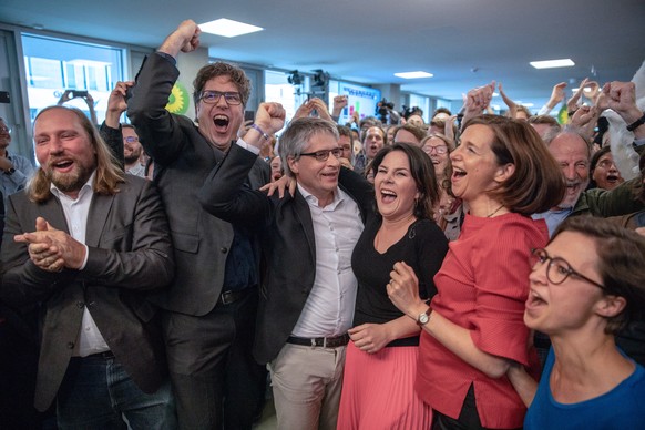 epa07603391 (L-R) Co-chairman of the Green party parliamentary group Anton Hofreiter, Managing Director of Buendis 90 / The Greens Michael Kellner, German top candidate of The Greens party for the Eur ...