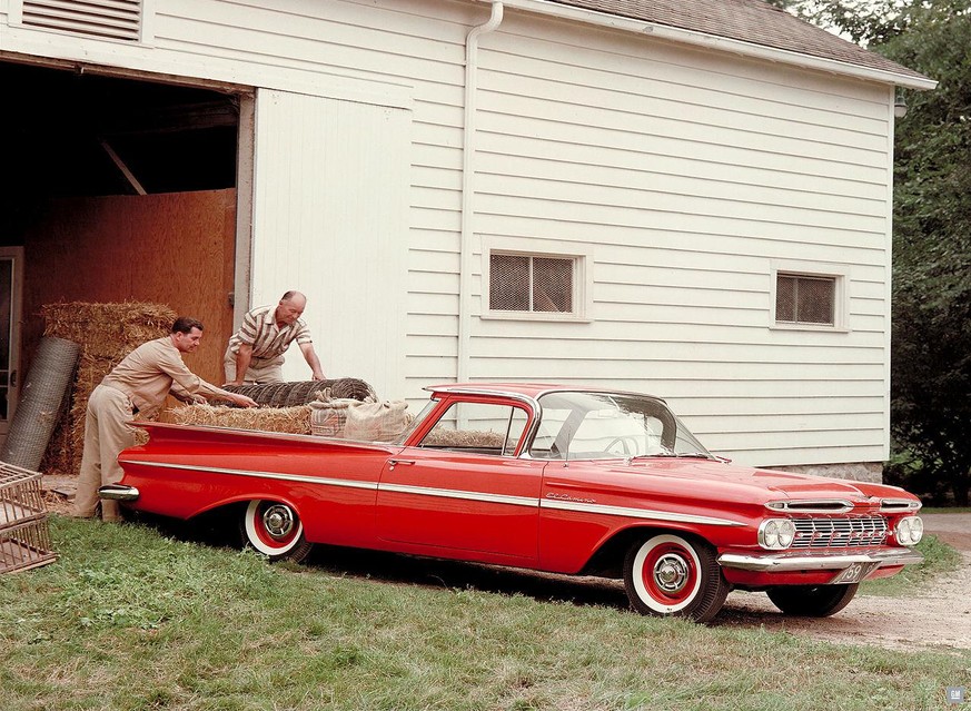 1959 Chevrolet El Camino https://commons.wikimedia.org/wiki/File:59_El_Camino.jpg