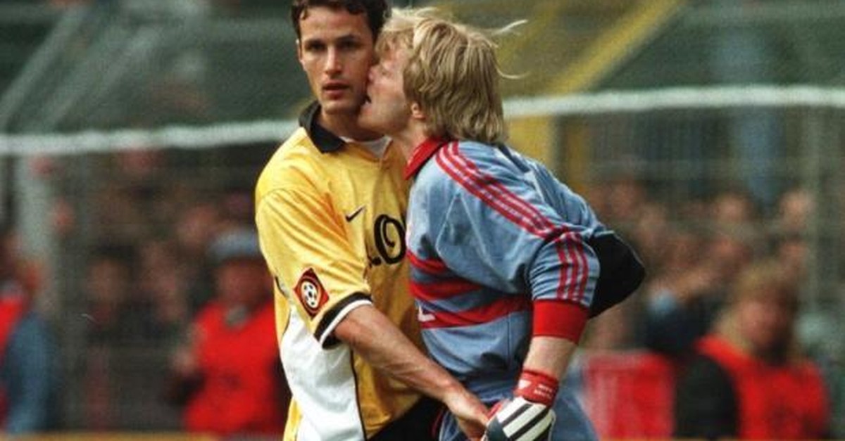 Als Kahn an Herrlich knabberte und in Kung-Fu-Manier auf Chapuisat zuflog