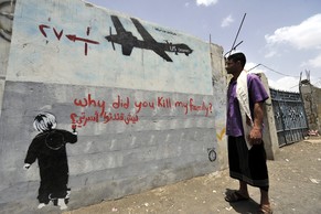 Graffiti als Protest gegen die Drohnen-Angriffe durch die USA