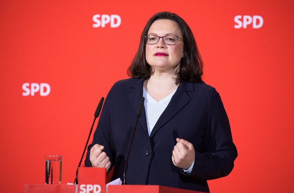 epa06504047 Andrea Nahles, parliamentary group leader of the Social Democratic Party (SPD), speaks during a press conference at the SPD headquarters Willy-Brandt-Haus in Berlin, Germany, 07 February 2 ...