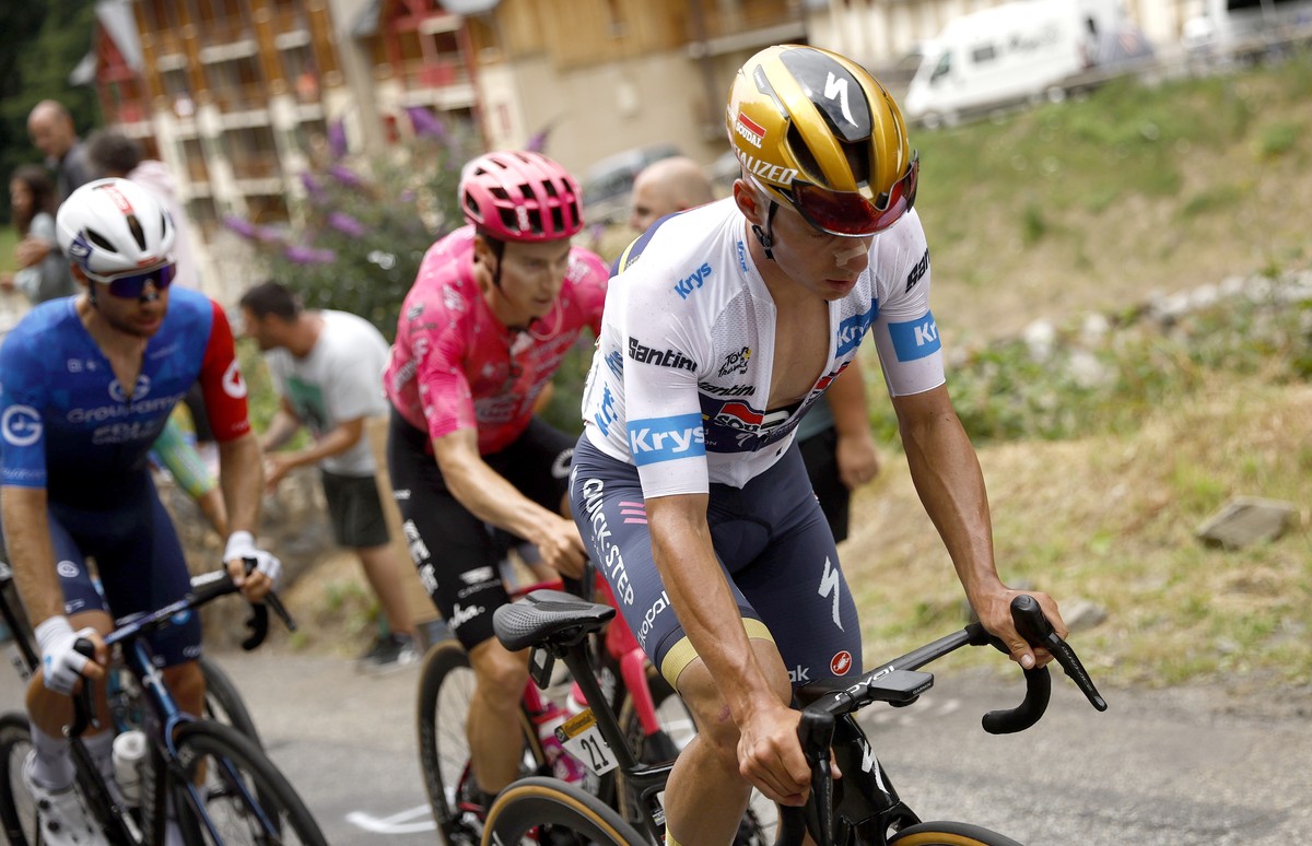 epa12247182 Belgian rider Remco Evenepoel of Soudal Quick-Step team in action during the 14th stage of the Tour de France cycling race over 182.6km from Pau to Luchon-Superbagneres, France, 19 July 20 ...