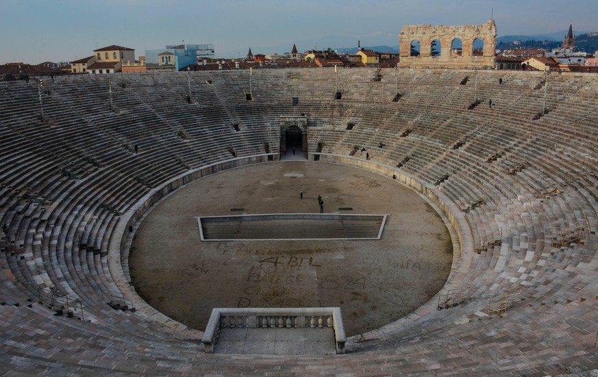 IMAGO / Pacific Press Agency

Italy: Arena di Verona The Verona Arena ( Arena di Verona) a Roman amphitheatre in Piazza Bra in Verona, Italy built in the first century. It is still in use today and is ...