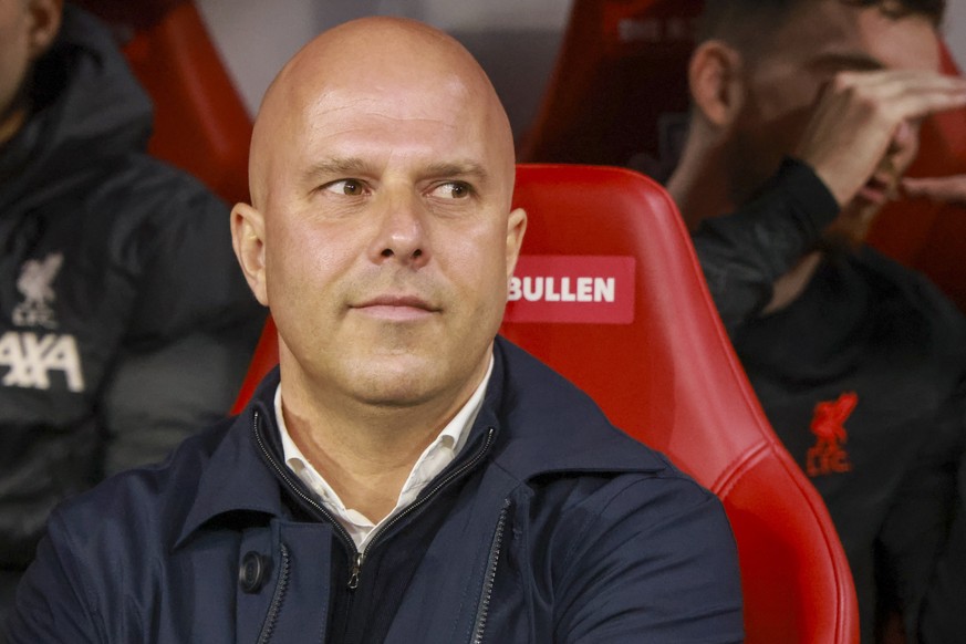 epa11678288 Head coach Arne Slot of Liverpool looks on prior to the UEFA Champions League match of Leipzig against Liverpool in Leipzig, Germany, 23 October 2024. EPA/CLEMENS BILAN