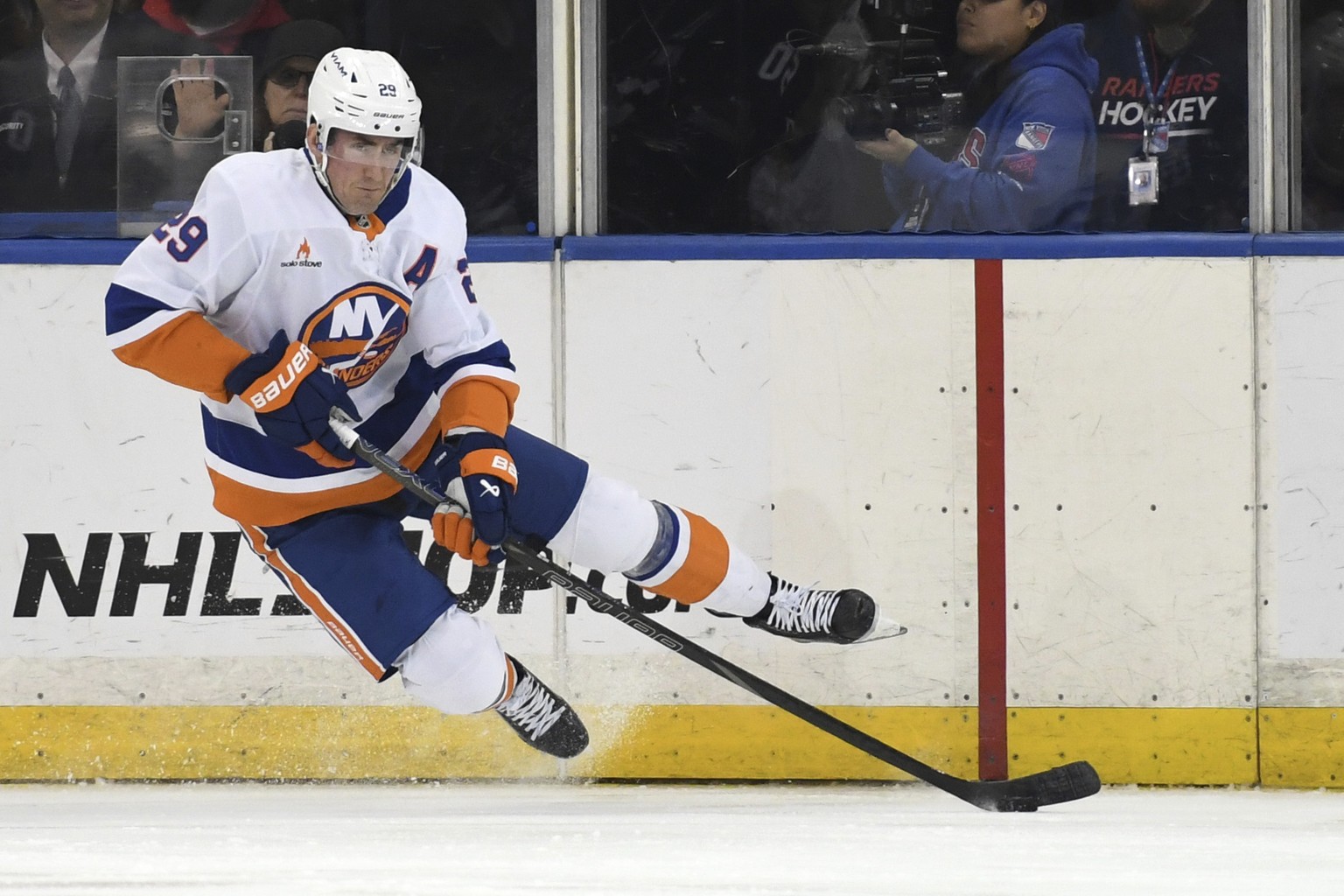 New York Islanders&#039; Brock Nelson skates with the puck during the first period of an NHL hockey game against the New York Rangers, Sunday, Nov. 3, 2024, in New York. (AP Photo/Pamela Smith)
Brock  ...