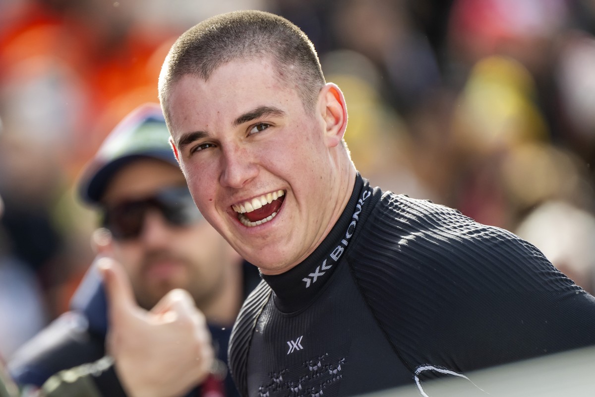 epa11914765 Franjo von Allmen of Switzerland reacts in the finish area during the Men's Downhill race at the FIS Alpine Skiing World Cup in Crans-Montana, Switzerland, 22 February 2025. EPA/ALESS ...