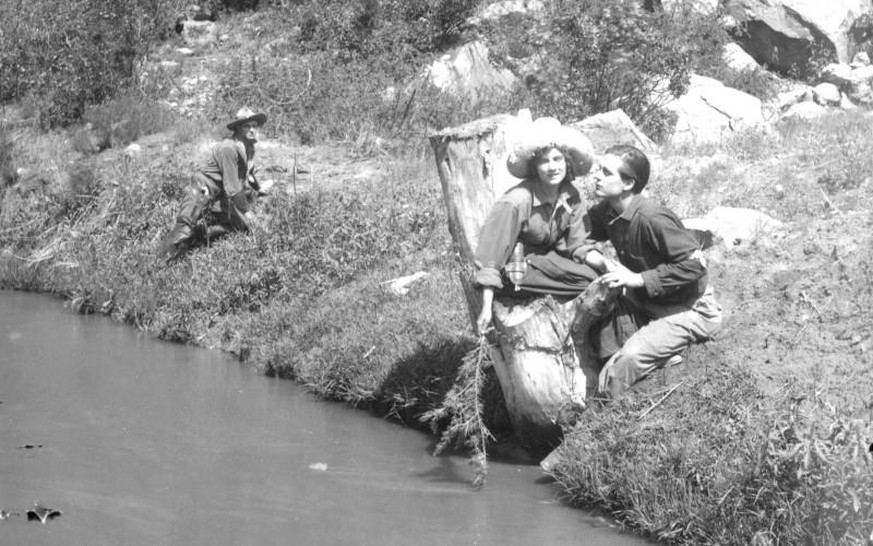 Grace McHugh in Across the Border (1914)