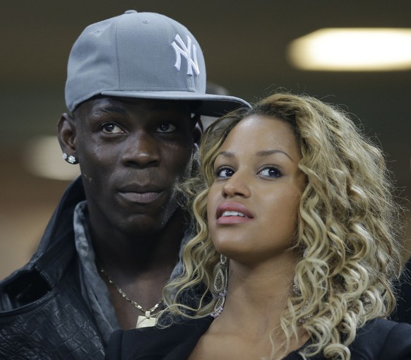 Mario Balotelli mit Freundin Fanny Neguesha.