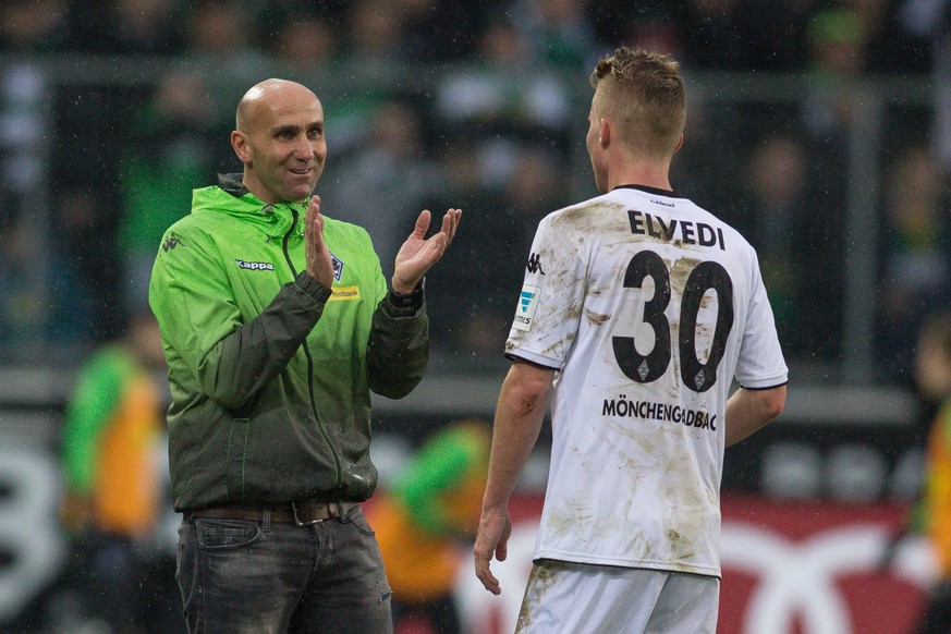 20.02.2016; Moenchengladbach; Fussball 1. Bundesliga - Borussia Moenchengladbach - 1. FC Koeln; 
Trainer Andre Schubert und Nico Elvedi (Gladbach)
(Schueler/Expa/freshfocus)