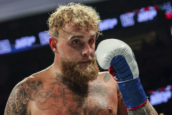 Jake Paul reacts during his cruiserweight boxing match against Julio Cesar Chavez Jr. on Saturday, June 28, 2025, in Anaheim, Calif. (AP Photo/Etienne Laurent)
Paul Chavez Jr Boxing
