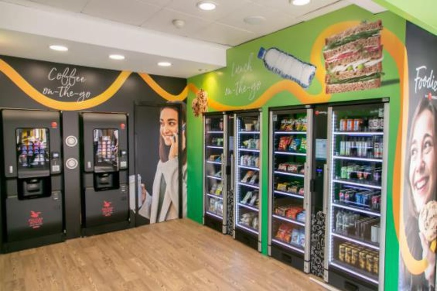 Am Bahnhof Croydon in London testet Selecta derzeit die neuen Selbstbedienungskonzepte mit Kaffeemaschinen und intelligenten Kühlschränken. Früher stand hier ein bedientes Café.