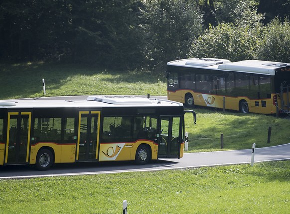 Der Bundesrat ist sich in der Postauto-Affäre keiner Schuld bewusst. (Archivbild)