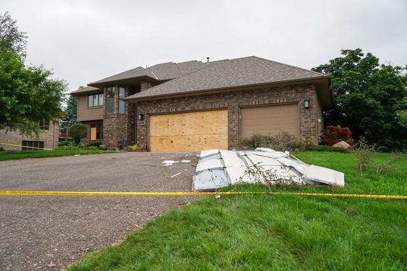 epa12177945 The home of Minnesota State Representative Melissa Hortman and her husband, Mark, in who were fatally shot on 14 June in Brooklyn Park, Minnesota USA, 15 June 2025. A separate shooting att ...