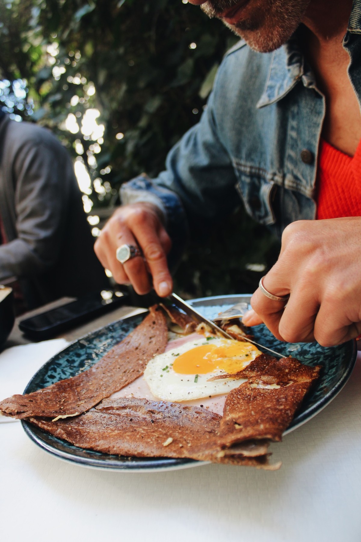 Nous avons testé les trois crêperies de Lausanne, de la toute dernière, chez Arthur, aux crêperies historiques d'Ouchy et de La Chandeleur. Notre avis.