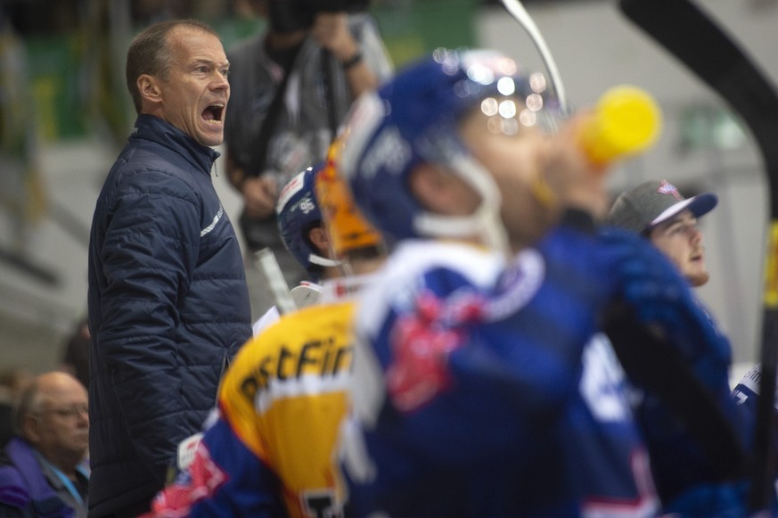 ARCHIV -- ZUM NEUEN TRAINER TRIO BEIM EHC KLOTEN, STELLEN WIR IHNEN FOLGENDES BILDMATERIAL ZUR VERFUEGUNG -- Klotens Assistent Waltteri Immonen waehrend dem Eishockey-Meisterschaftspiel der Swiss Leag ...